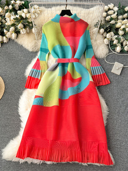 Classic Vintage Dress with a Flattering Fit