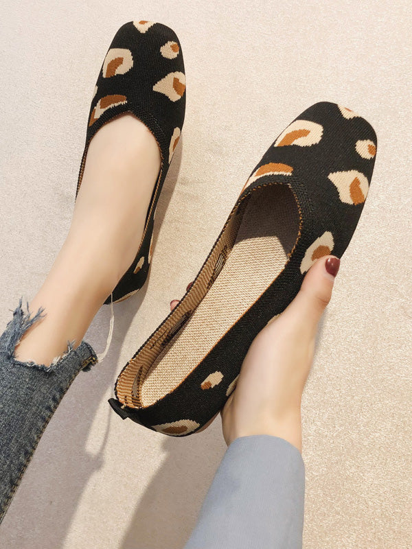 Classic Vintage Shoes with a Flattering Fit