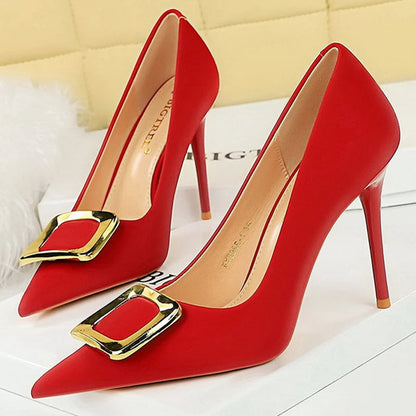 Beautifully Finished Heels in a Timeless Design