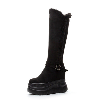 Beautifully Finished Boots in a Timeless Design