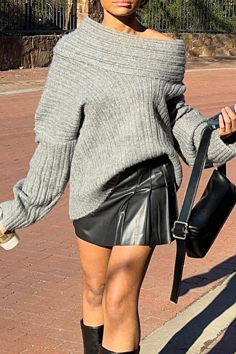 Beautifully Finished Sweater in a Timeless Design