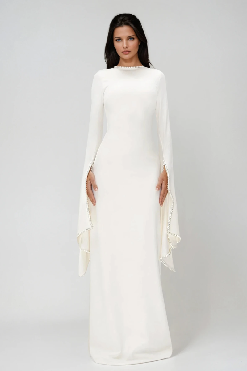 Beautifully Crafted Dress in a Classic Style