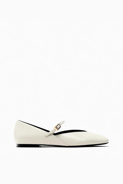Polished Garment with an Effortless Classic Look