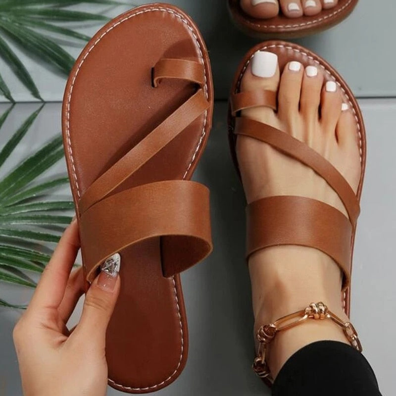 Well Tailored Shoes with a Graceful Silhouette