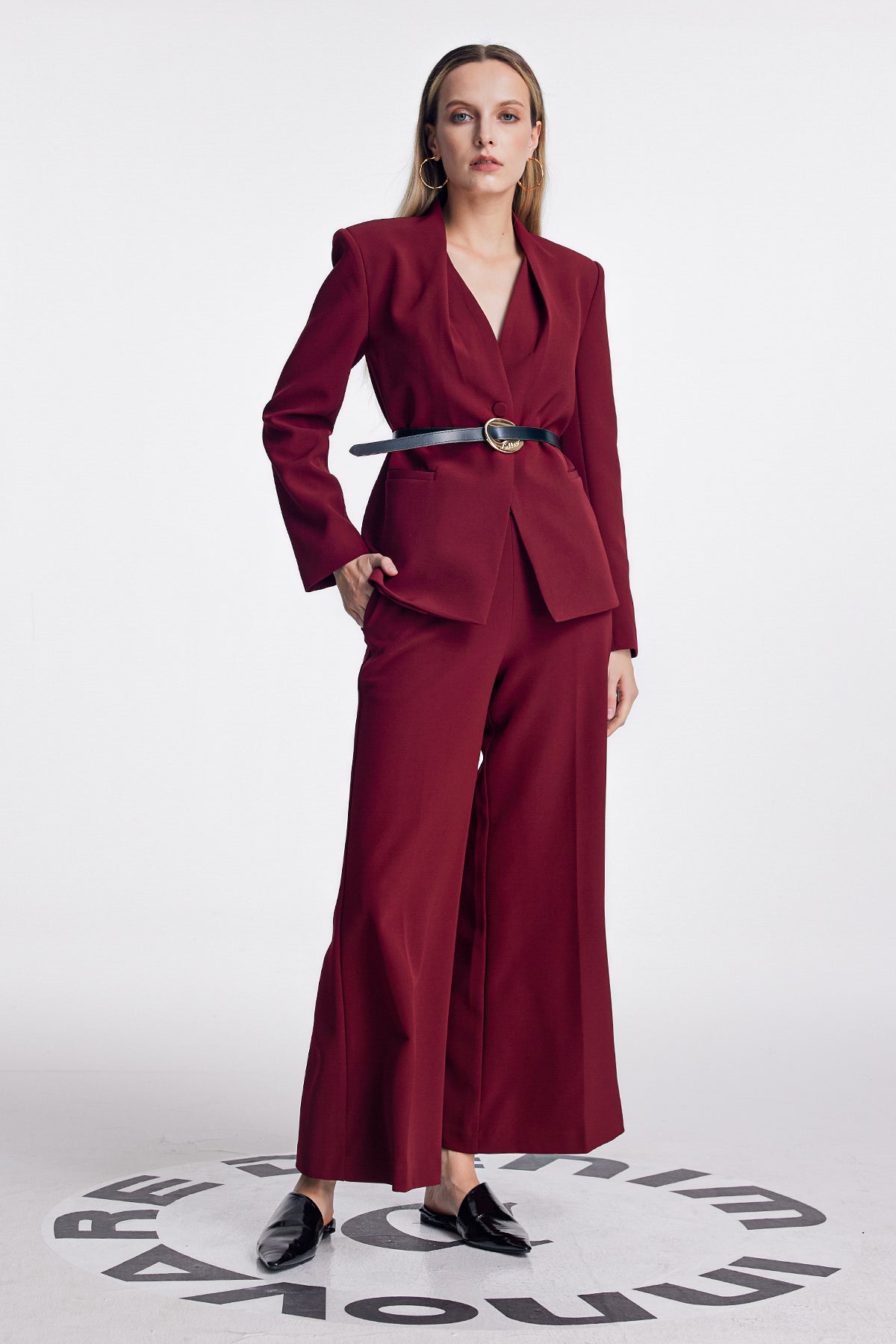 Sophisticated Pants with a Clean Classic Look
