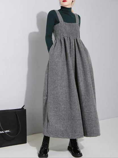 Gracefully Styled Garment for Any Occasion