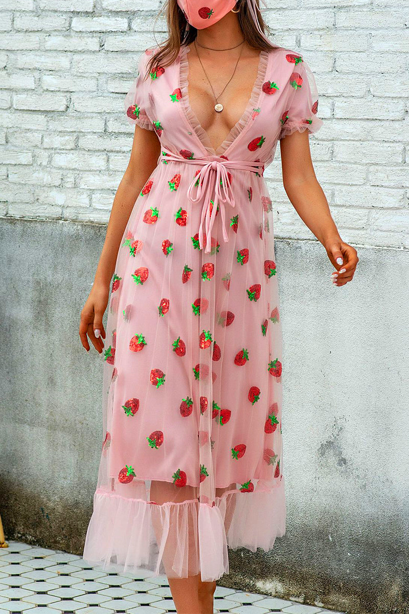 Sophisticated Dress with a Clean Classic Look