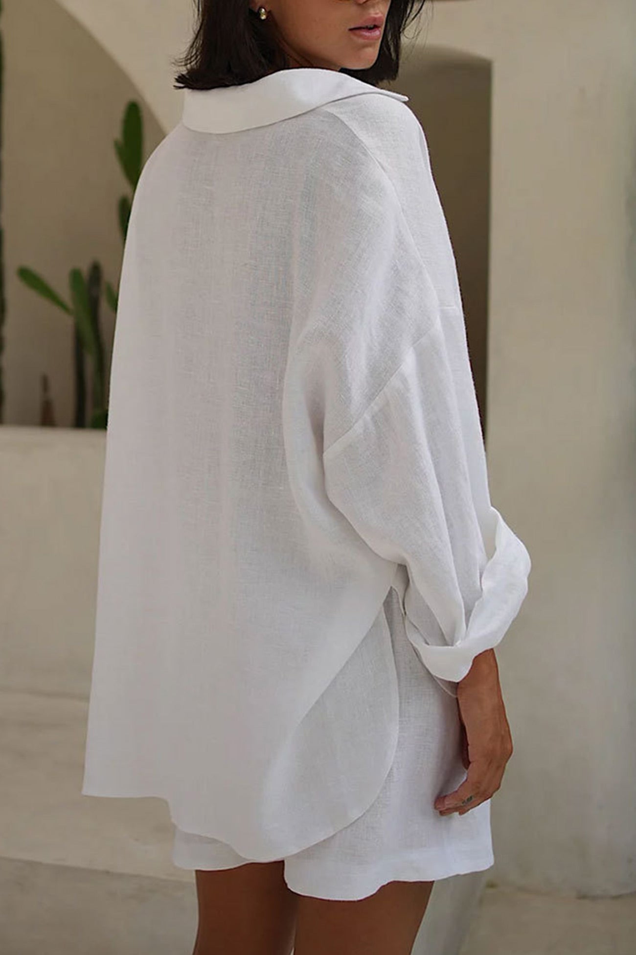 Well Tailored Blouse with a Graceful Silhouette