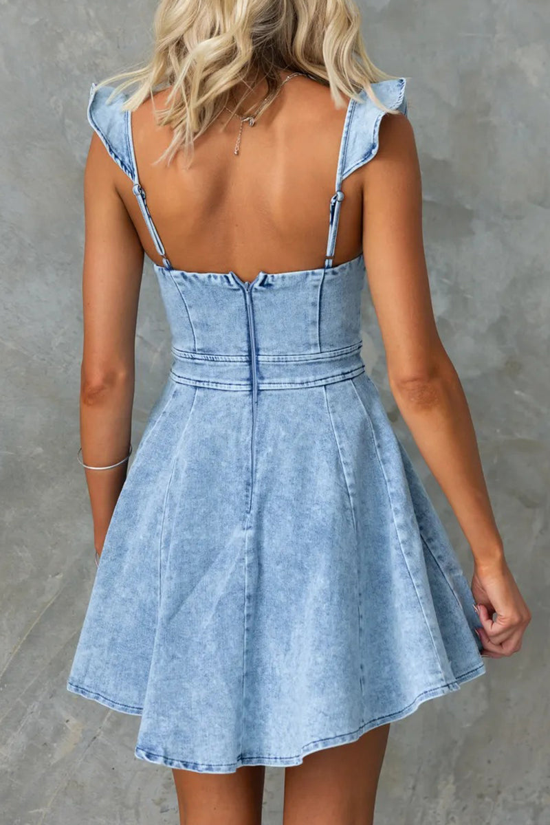 Polished Dress with an Effortless Classic Look