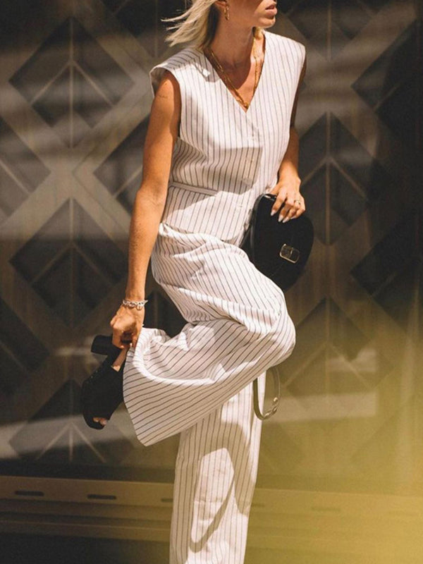 Sophisticated Pants with a Clean Classic Look