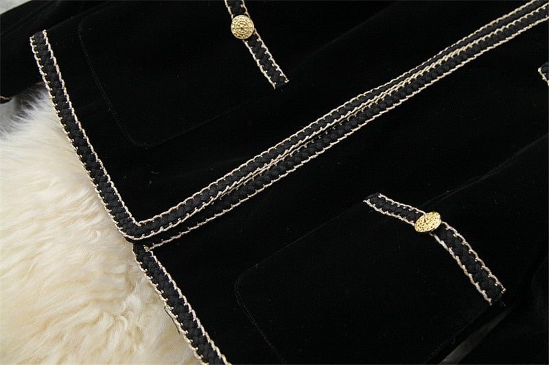Classic Vintage & Enduringly Stylish Garment