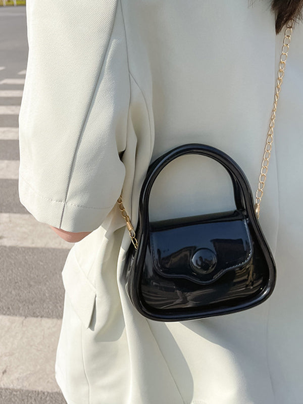 Effortlessly Elegant Bag with a Timeless Design