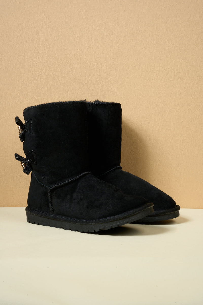 Classic Vintage Boots with a Flattering Fit