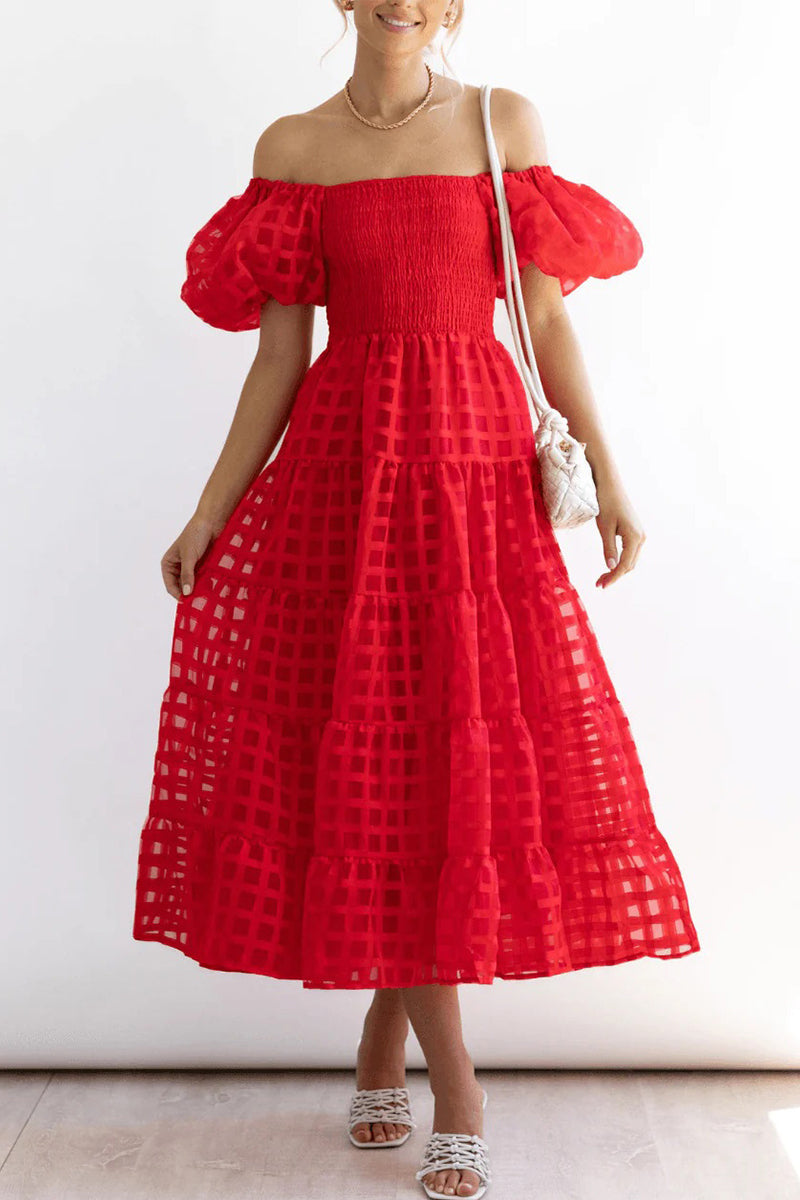 Classic Vintage Dress with a Flattering Fit