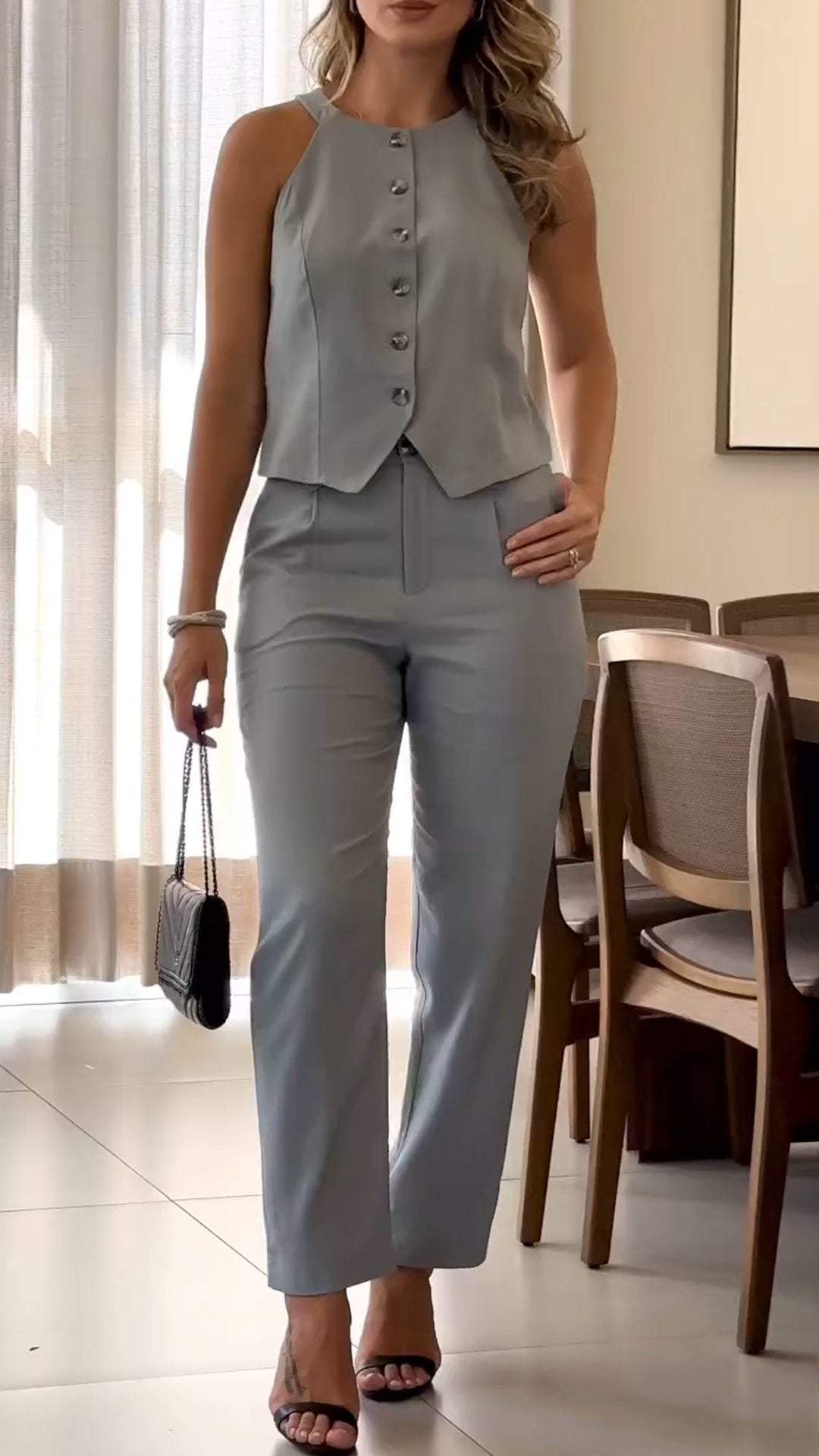 Polished Garment with an Effortless Classic Look