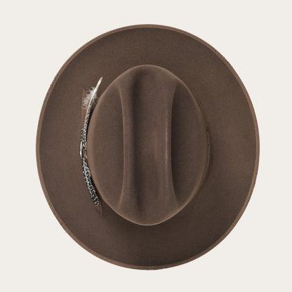Polished Garment with an Effortless Classic Look