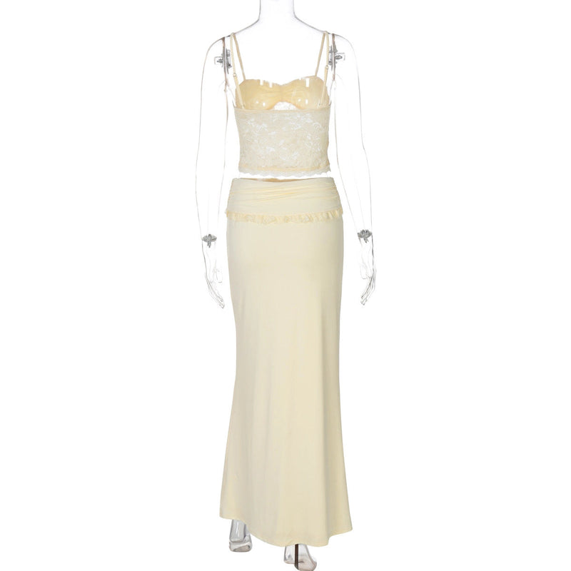 Well Tailored Garment with a Graceful Silhouette