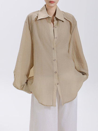 Sophisticated Blouse with a Clean Classic Look