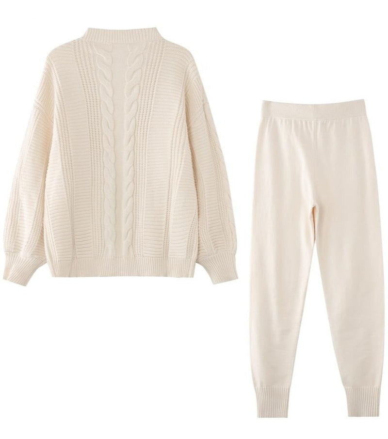 Well Tailored Cardigan with a Graceful Silhouette