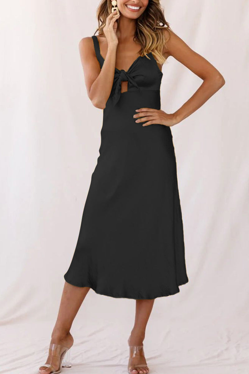 Well Tailored Dress with a Graceful Silhouette