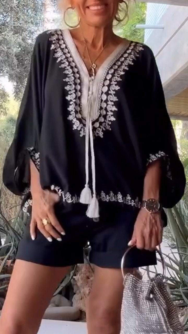 Classic Vintage Top with a Flattering Fit