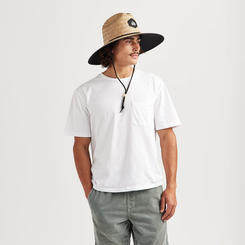 Sophisticated Garment with a Clean Classic Look
