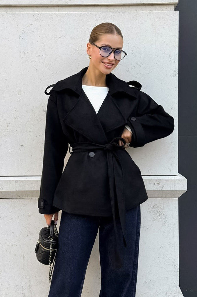 Classic Vintage & Enduringly Stylish Coat