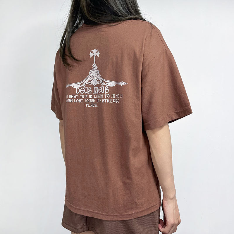Classic Vintage Shirt with a Flattering Fit