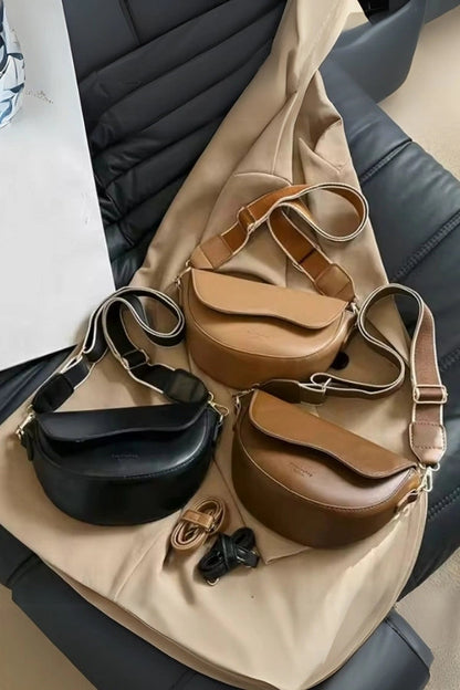 A Vintage Style Bag with Delicate Timeless Details