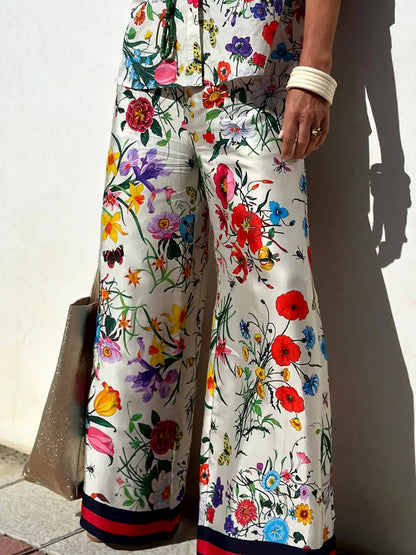 Classic Vintage Pants with a Flattering Fit