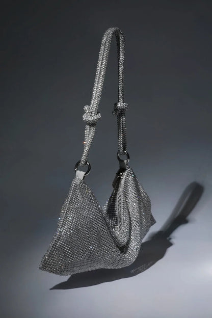 Well Tailored Bag with a Graceful Silhouette