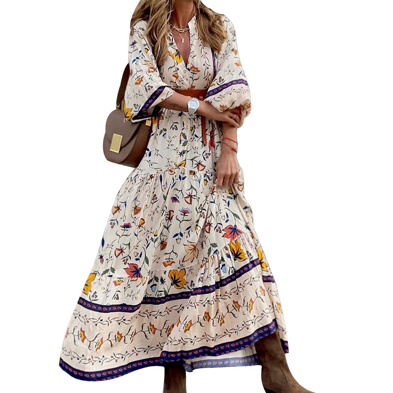Classic Vintage Dress with a Flattering Fit