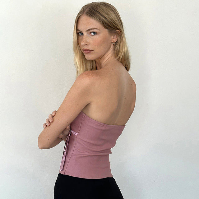 Effortlessly Elegant Shirt with a Timeless Design