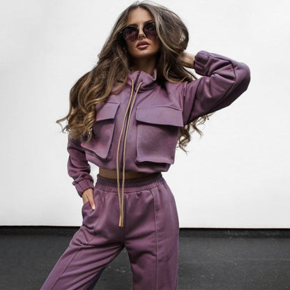 Sophisticated Trousers with a Clean Classic Look
