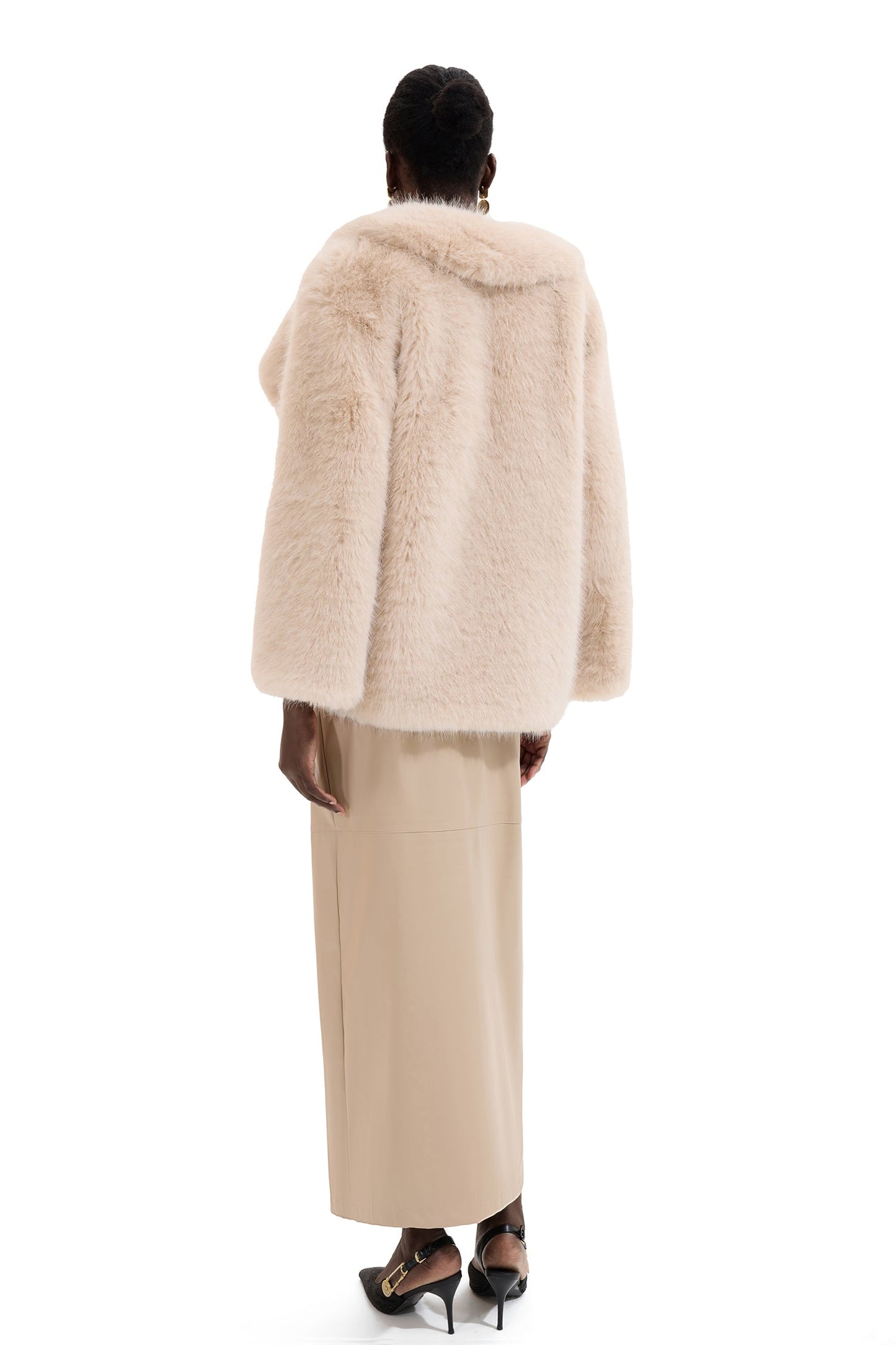 Classic Vintage Coat with a Flattering Fit