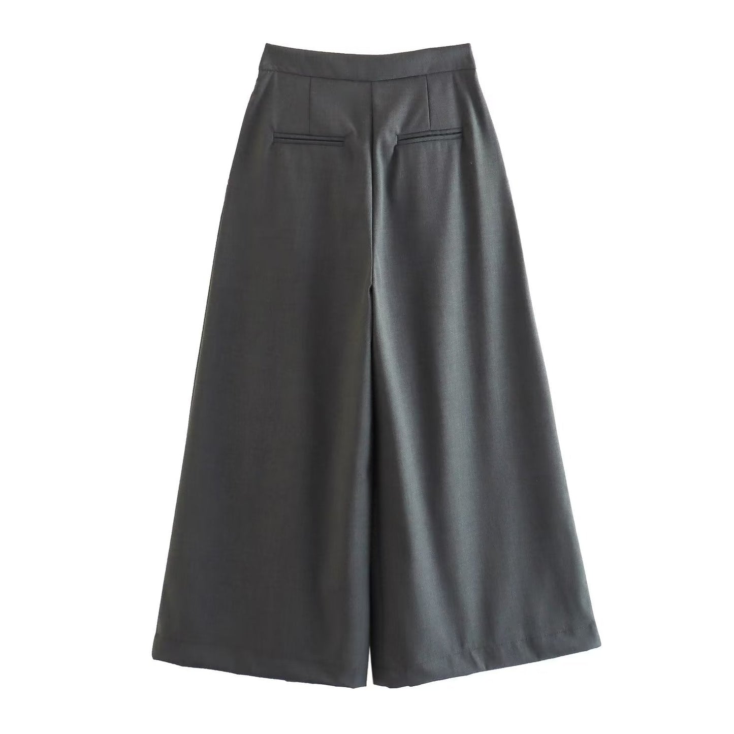 Beautifully Crafted Pants in a Classic Style