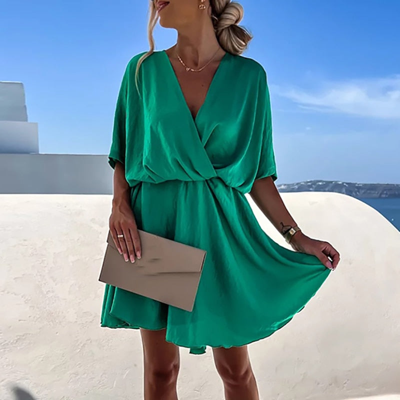 Beautifully Crafted Dress in a Classic Style