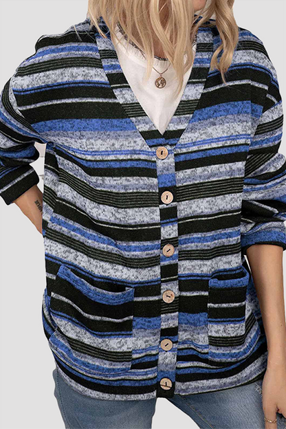 Effortlessly Elegant Garment with a Timeless Design