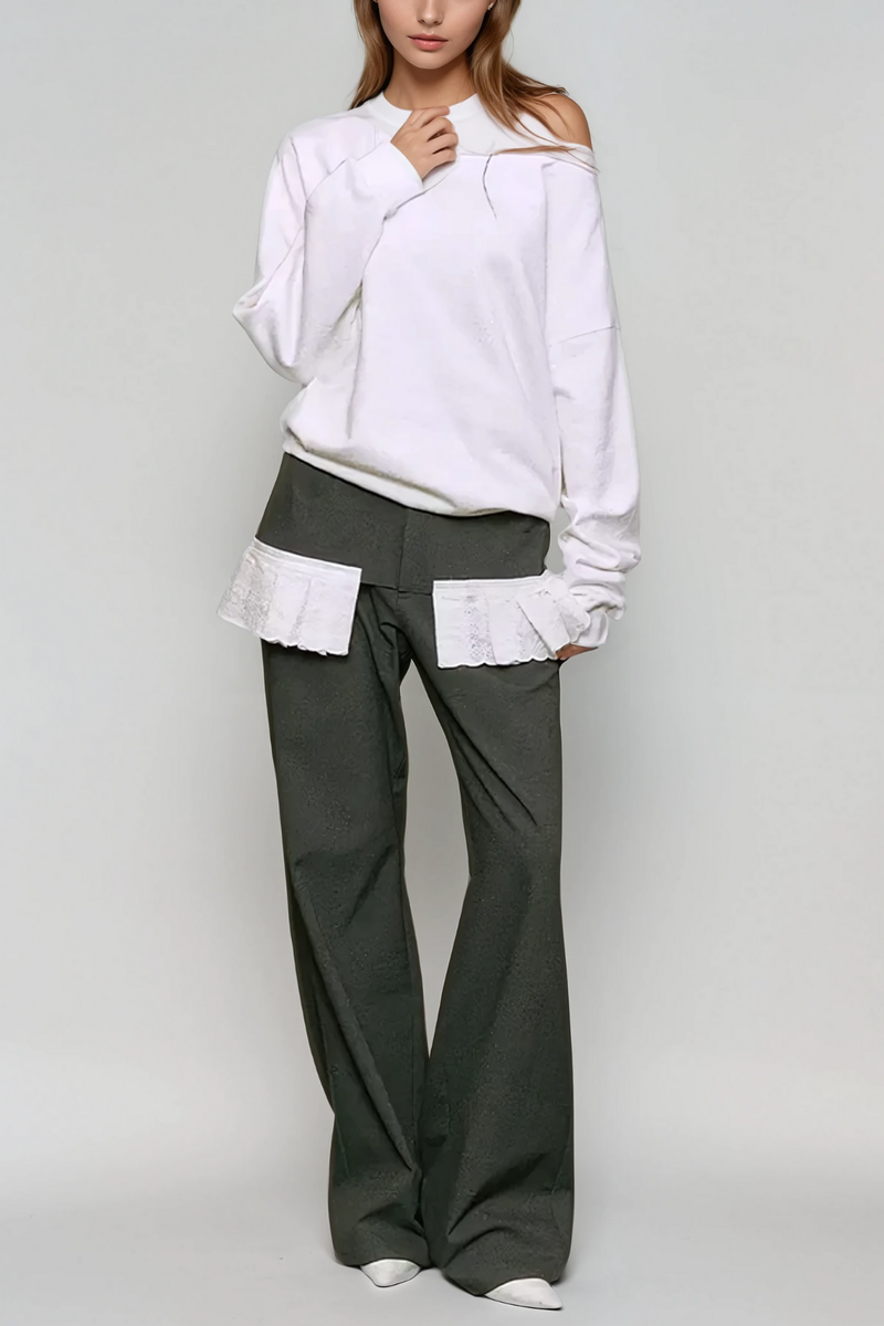 Effortlessly Elegant Pants with a Timeless Design