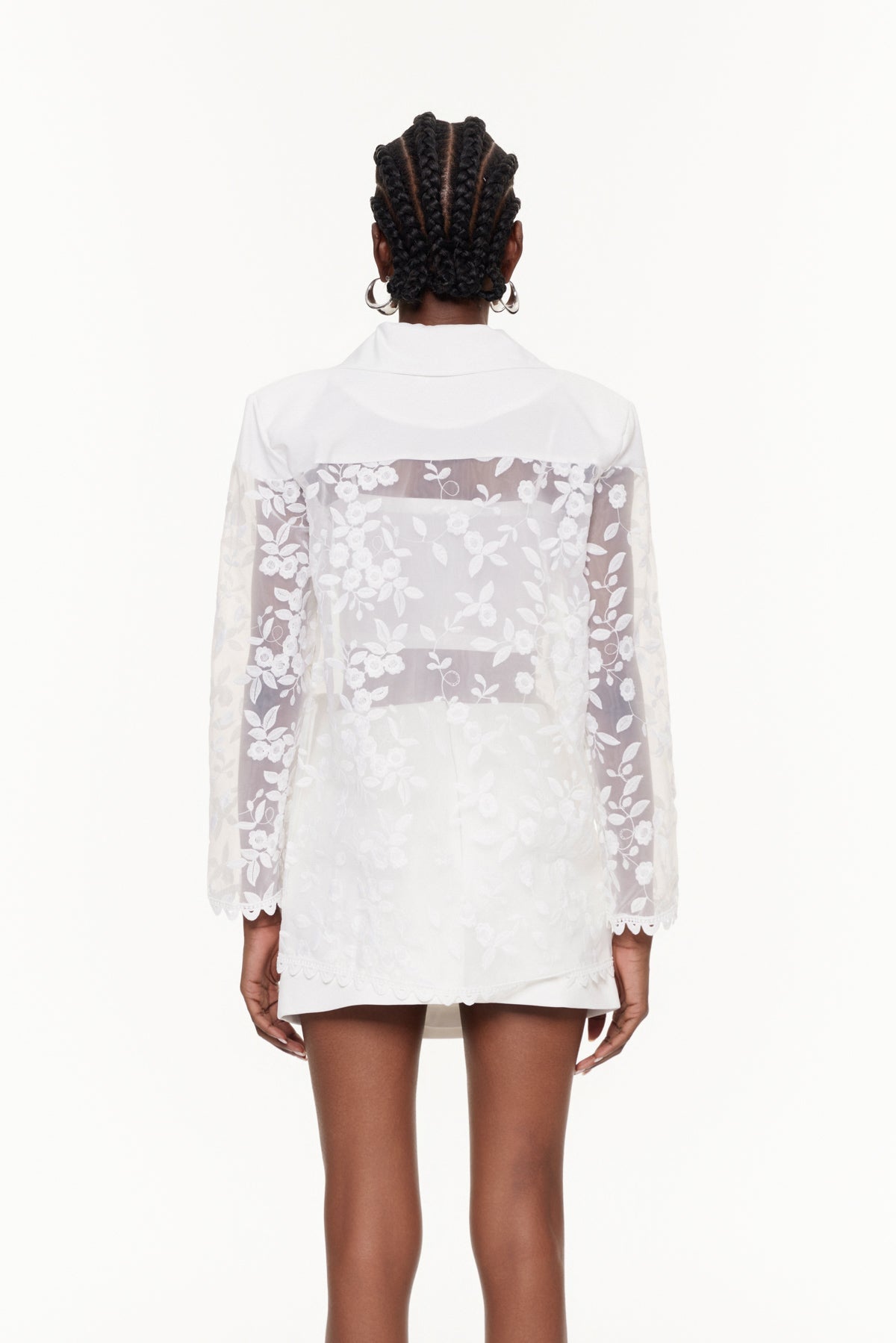 Well Tailored Garment with a Graceful Silhouette