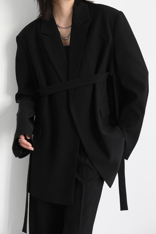 Sophisticated Garment with a Clean Classic Look