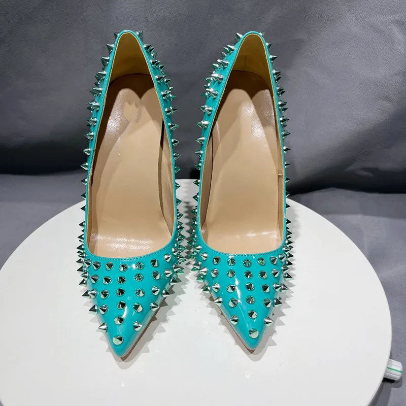 Polished Shoes with an Effortless Classic Look