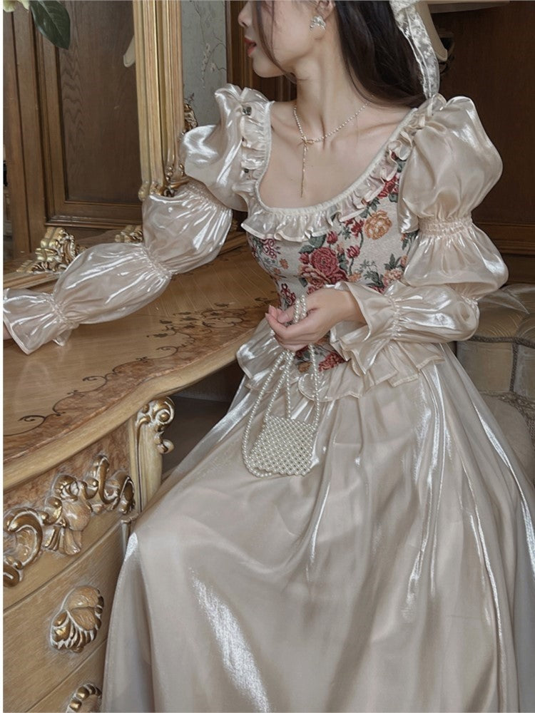 Classic Vintage & Enduringly Stylish Dress