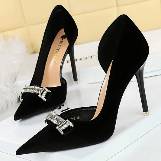 Classic Vintage & Enduringly Stylish Heels