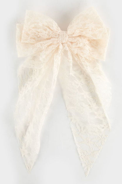 Well Tailored Garment with a Graceful Silhouette