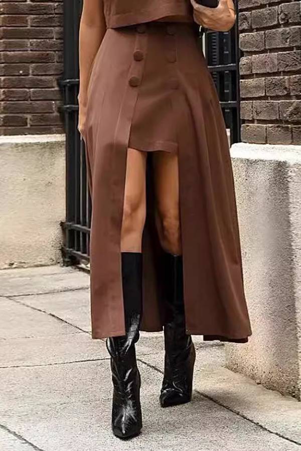 Beautifully Crafted Top in a Classic Style
