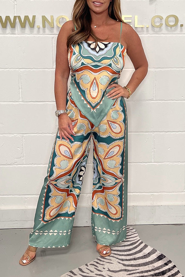 Well Tailored Pants with a Graceful Silhouette