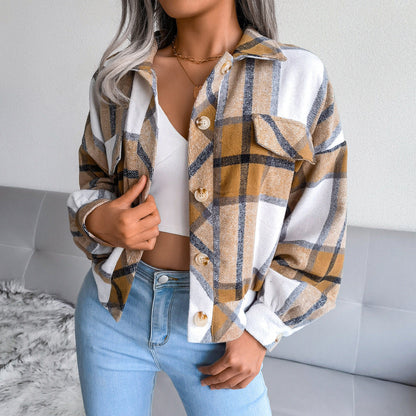 Well Tailored Jacket with a Graceful Silhouette