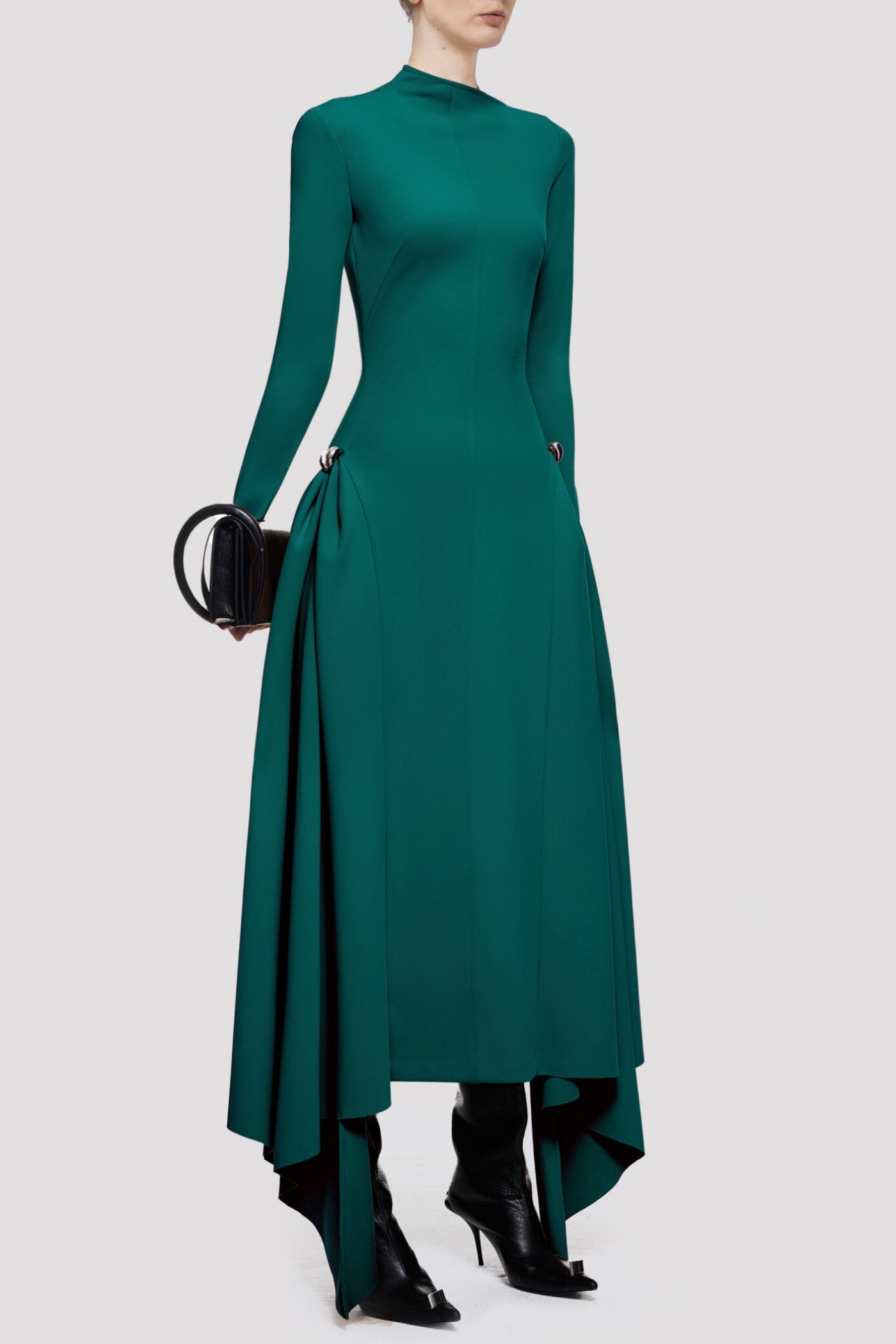 Classic Vintage Dress with a Flattering Fit