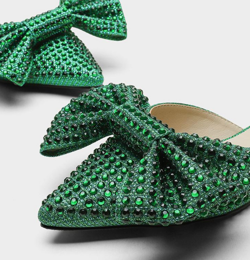 Polished Heels with an Effortless Classic Look